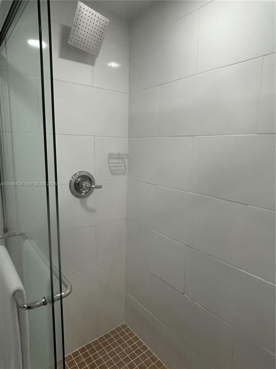 En Renta: $1,600 (1 camas, 1 baños, 734 Pies cuadrados)