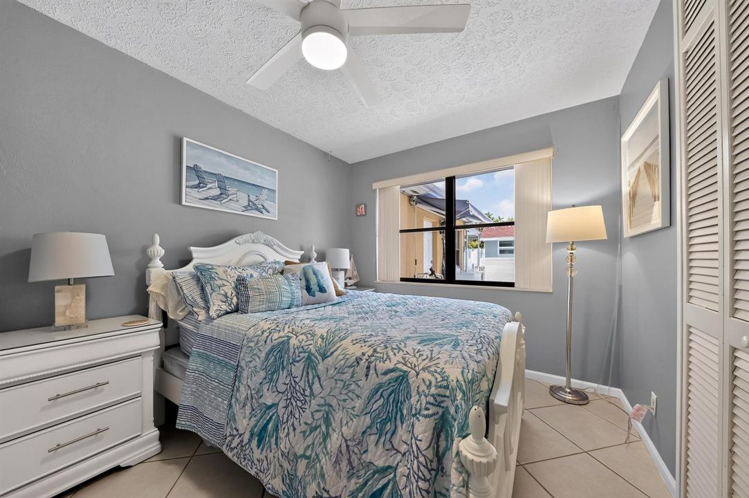 21_5826_Churchill_Ct-Bedroom-1773