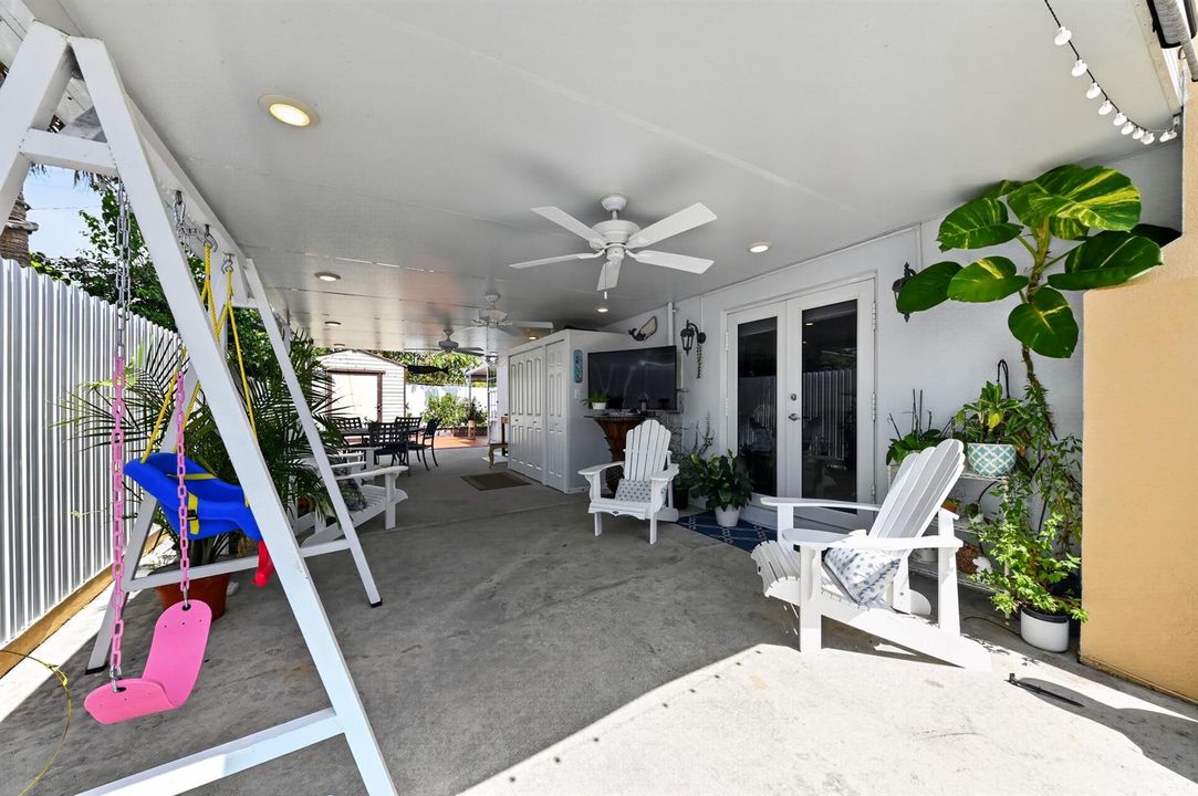 04_5826_Churchill_Ct-Exterior-1800