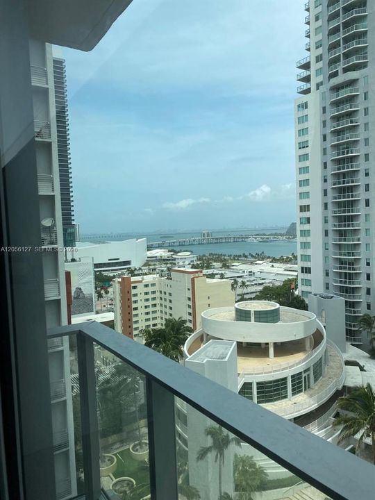 For Sale: $419,000 (0 beds, 1 baths, 446 Square Feet)