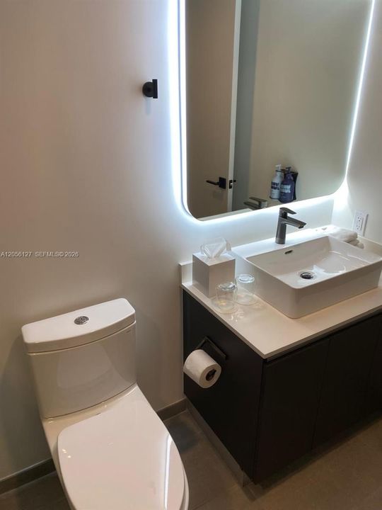 For Sale: $419,000 (0 beds, 1 baths, 446 Square Feet)