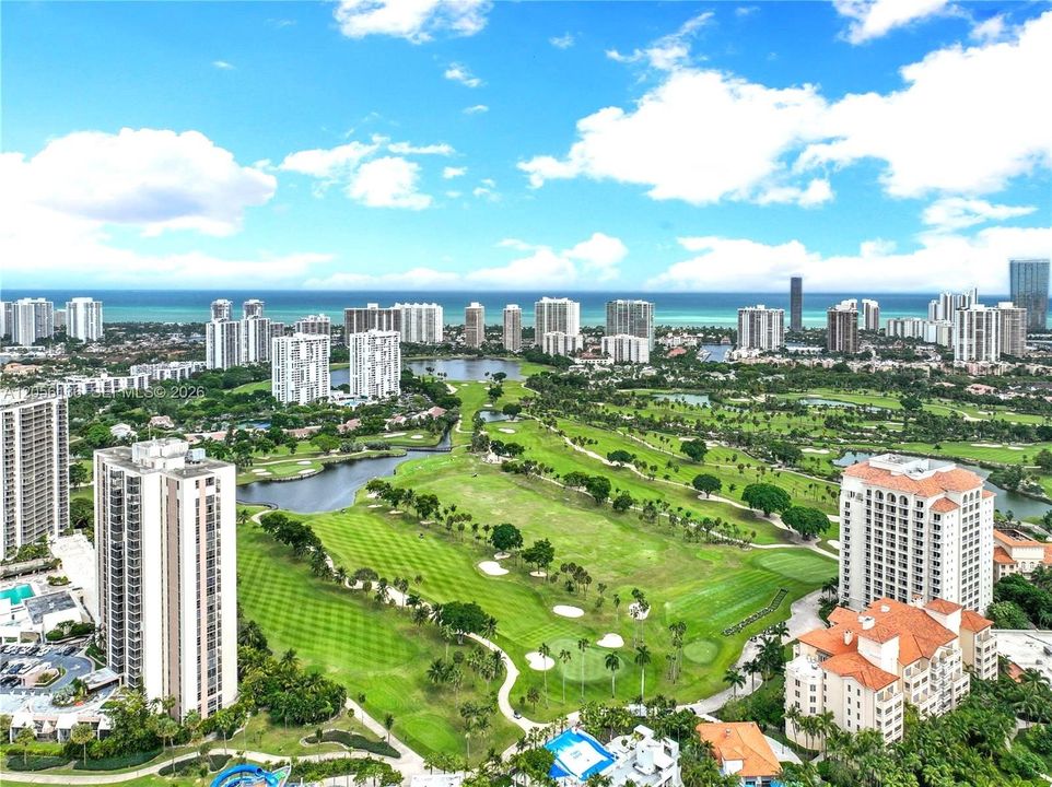 На продажу: $475,000 (2 спален, 2 ванн, 1313 Квадратных фут)