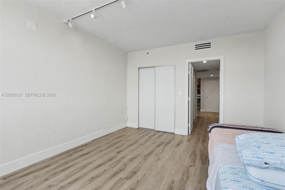 En Venta: $850,000 (2 camas, 2 baños, 1295 Pies cuadrados)