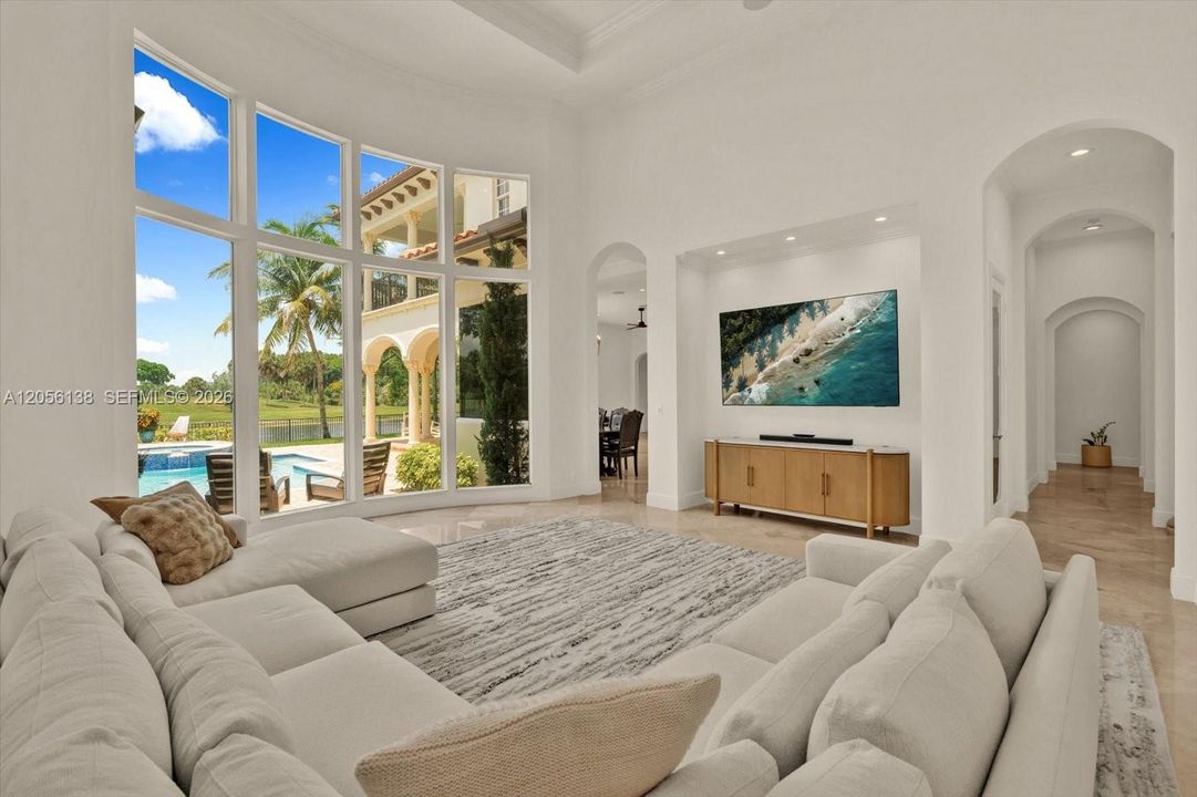 En Venta: $2,695,000 (6 camas, 6 baños, 5064 Pies cuadrados)