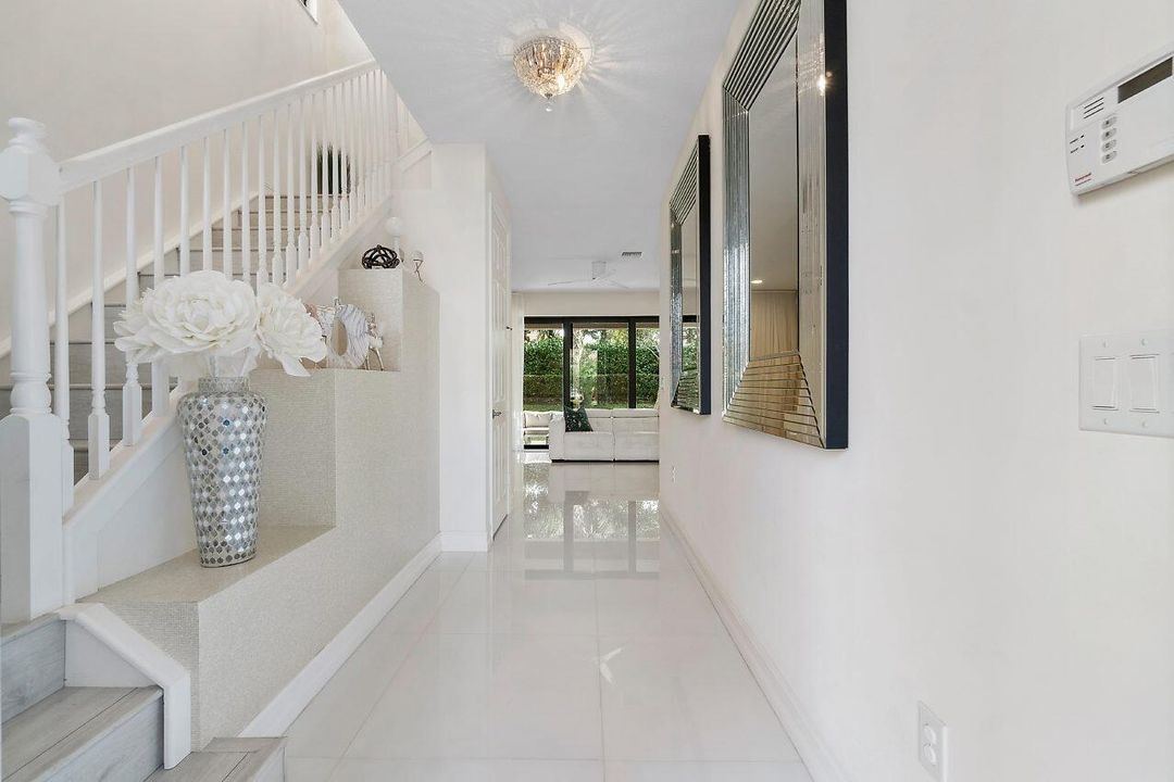 005-14566WhiteJadeTerr-DelrayBeach-FL-sm
