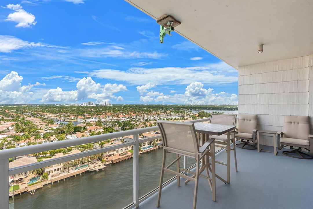 24-web-or-mls-1600 S Ocean Dr PHC, Holly