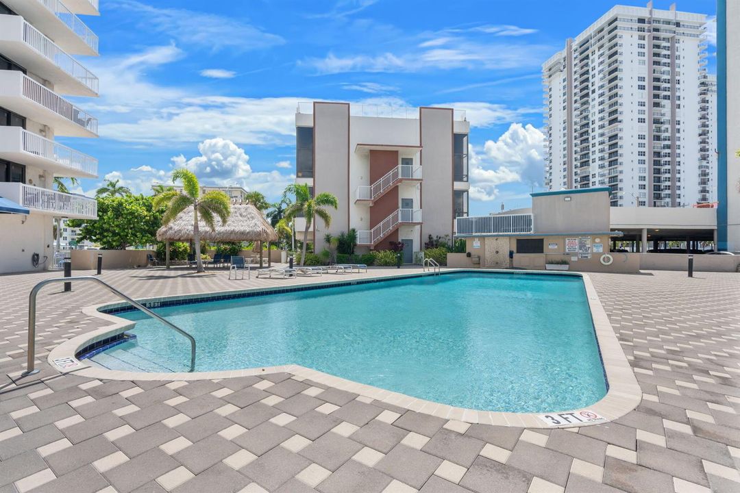 40-web-or-mls-1600 S Ocean Dr PHC, Holly