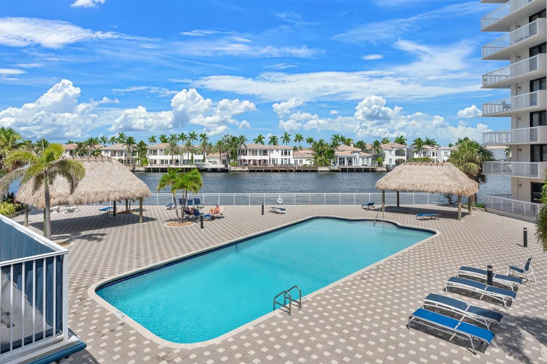 39-web-or-mls-1600 S Ocean Dr PHC, Holly