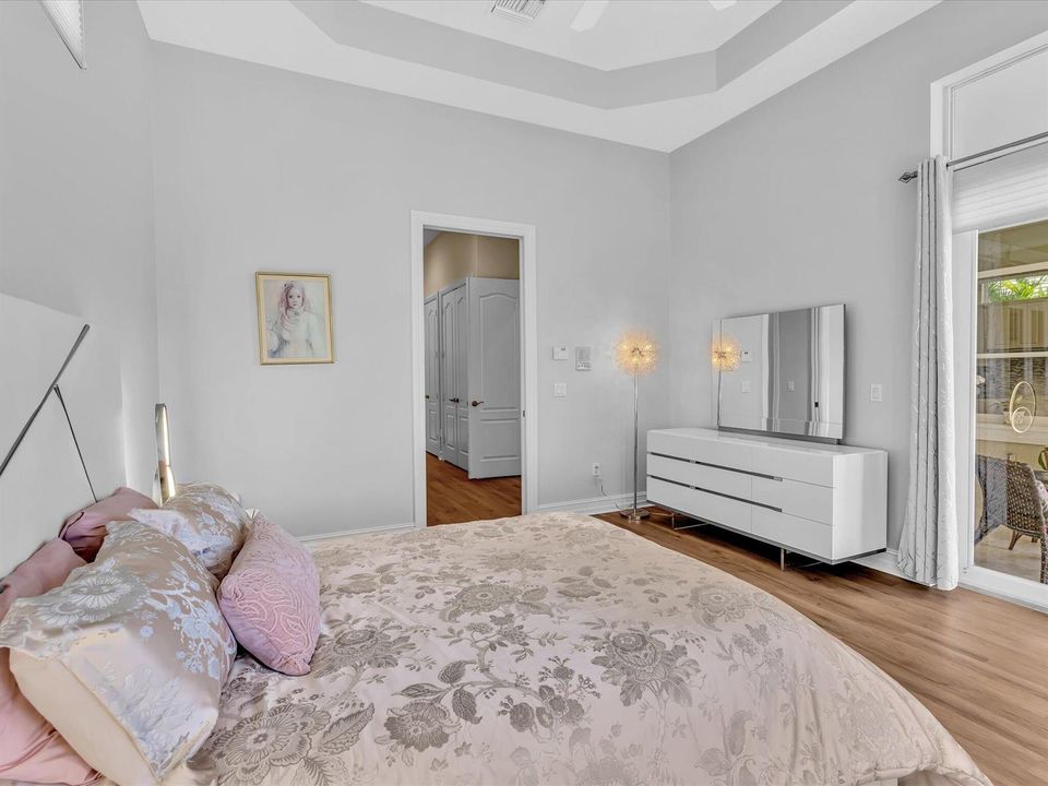 King Size Bed