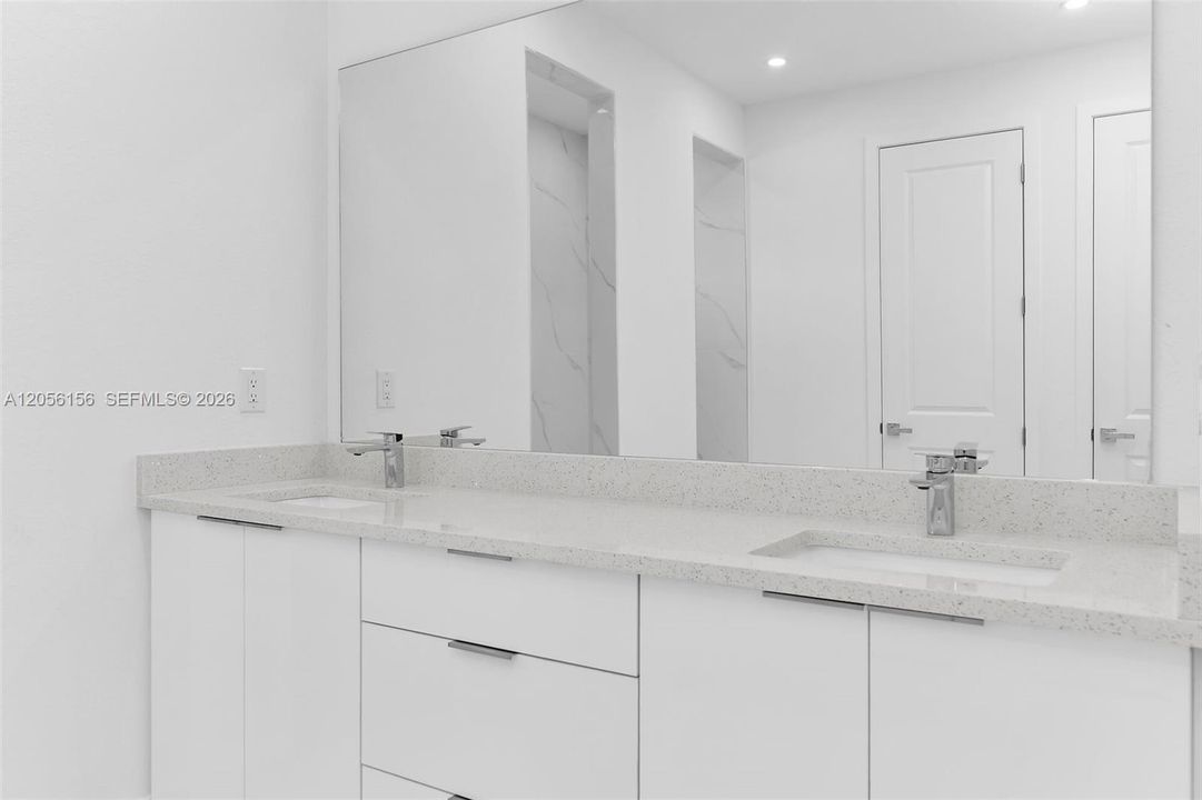 На продажу: $449,000 (4 спален, 3 ванн, 0 Квадратных фут)