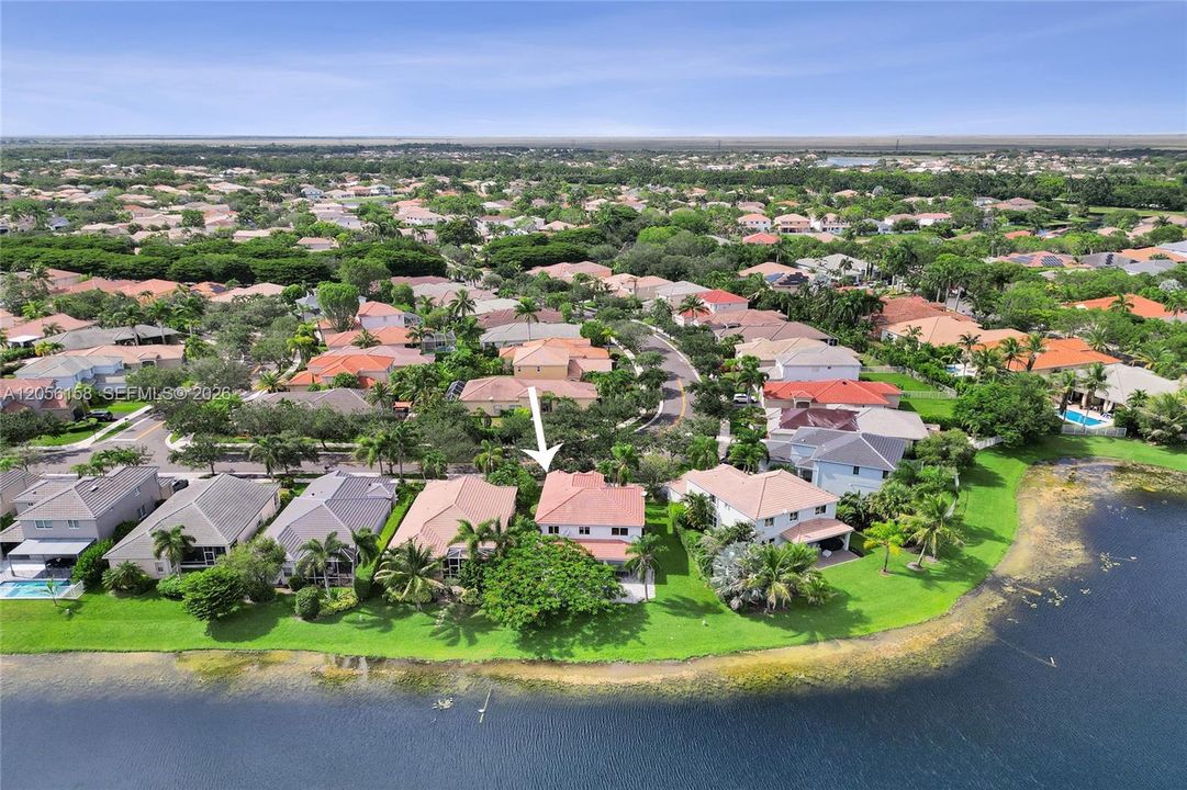 En Venta: $1,088,000 (5 camas, 3 baños, 2480 Pies cuadrados)