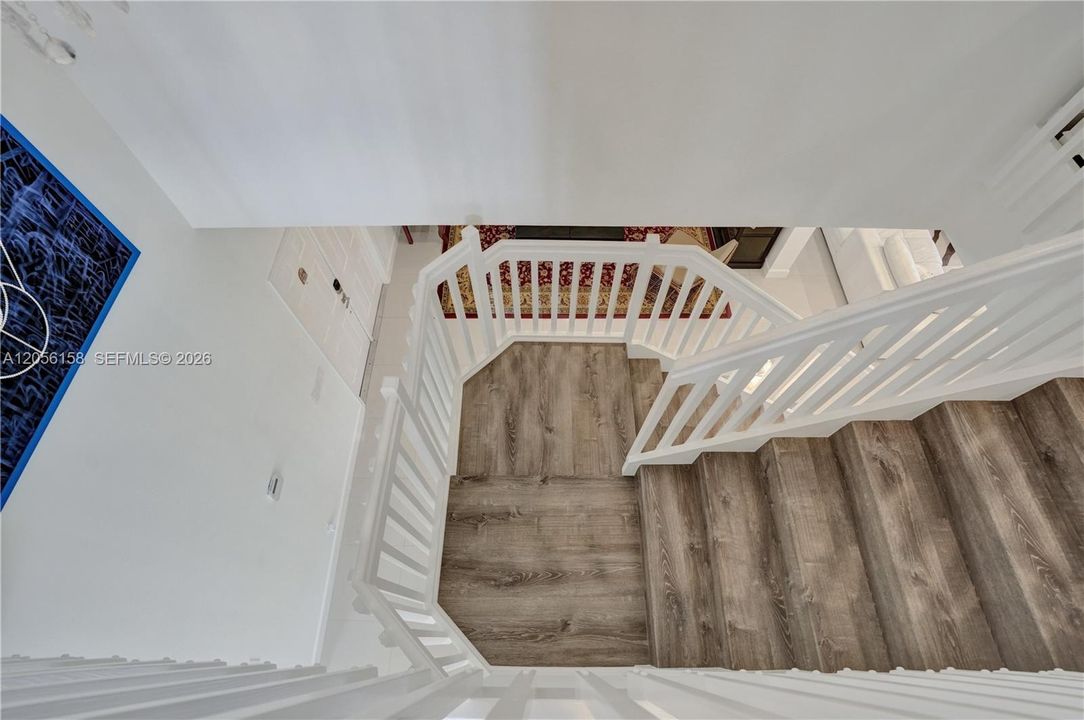 En Venta: $1,088,000 (5 camas, 3 baños, 2480 Pies cuadrados)
