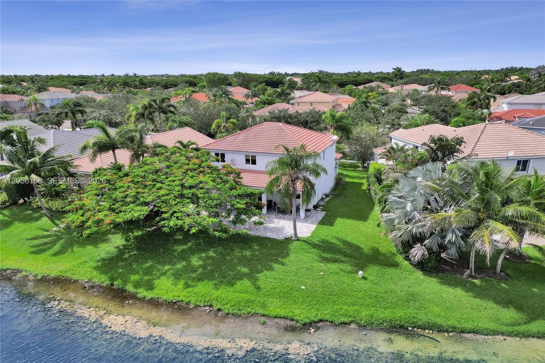 En Venta: $1,088,000 (5 camas, 3 baños, 2480 Pies cuadrados)
