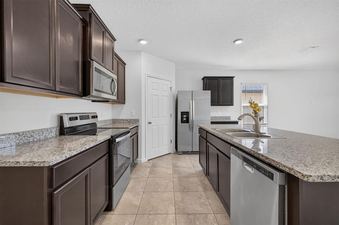 15-web-or-mls-3A5A4277