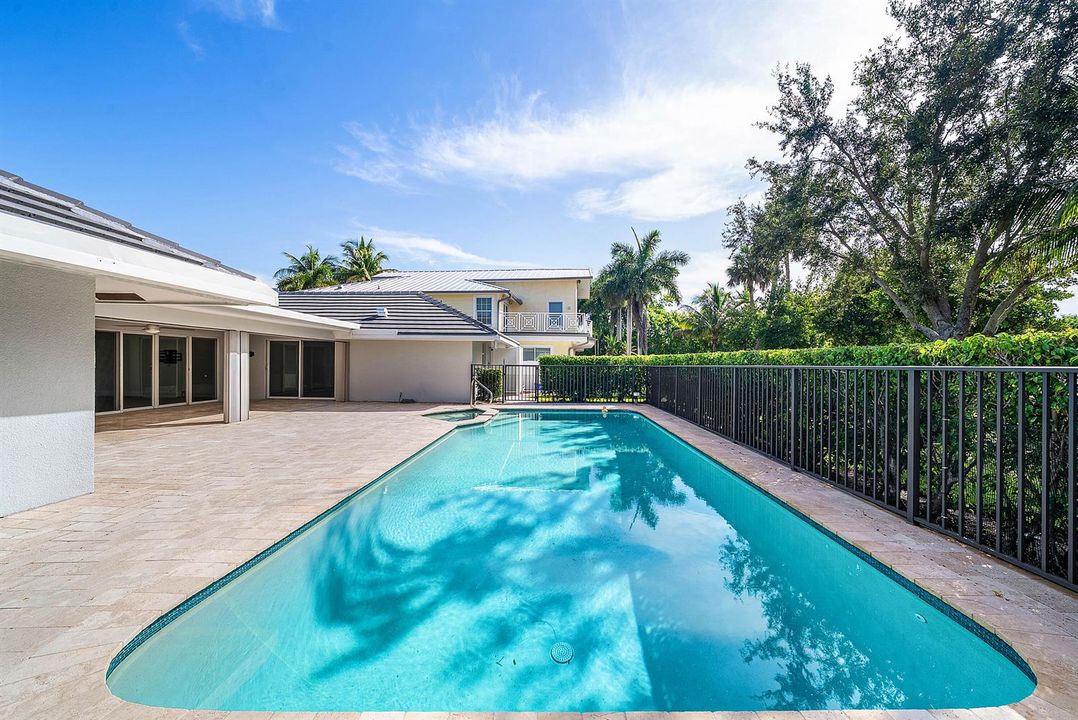 036-5854PinebrookDrive-BocaRaton-FL-3343