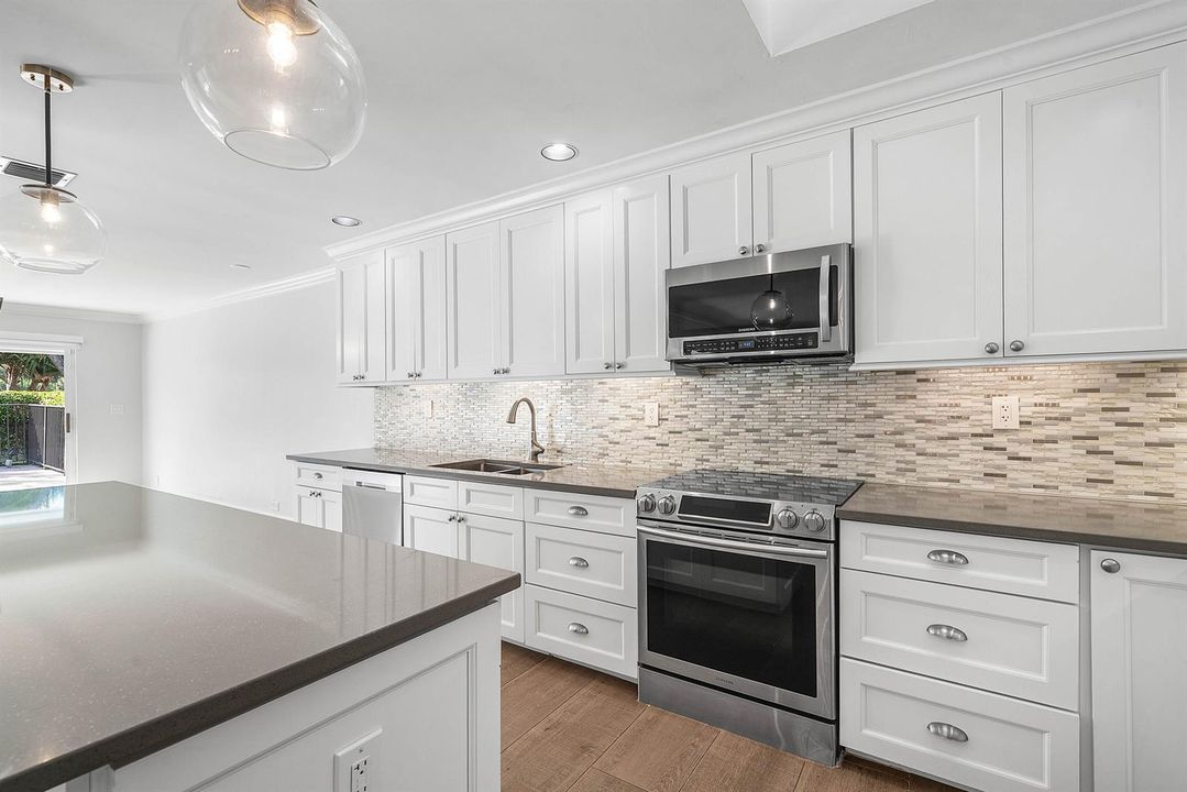 016-5854PinebrookDrive-BocaRaton-FL-3343