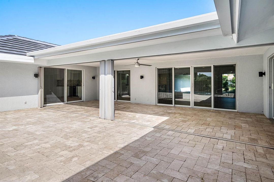 037-5854PinebrookDrive-BocaRaton-FL-3343