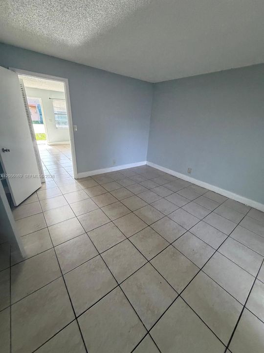 For Rent: $1,400 (1 beds, 1 baths, 508 Square Feet)