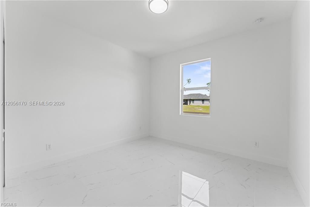 En Venta: $314,900 (3 camas, 2 baños, 1630 Pies cuadrados)