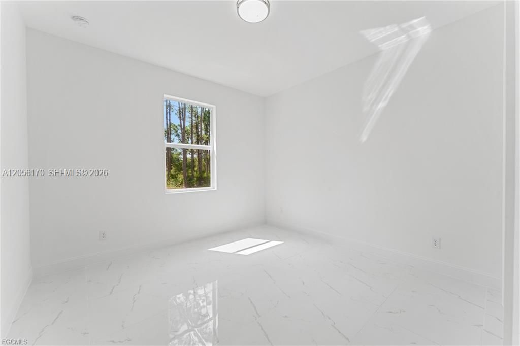 En Venta: $314,900 (3 camas, 2 baños, 1630 Pies cuadrados)
