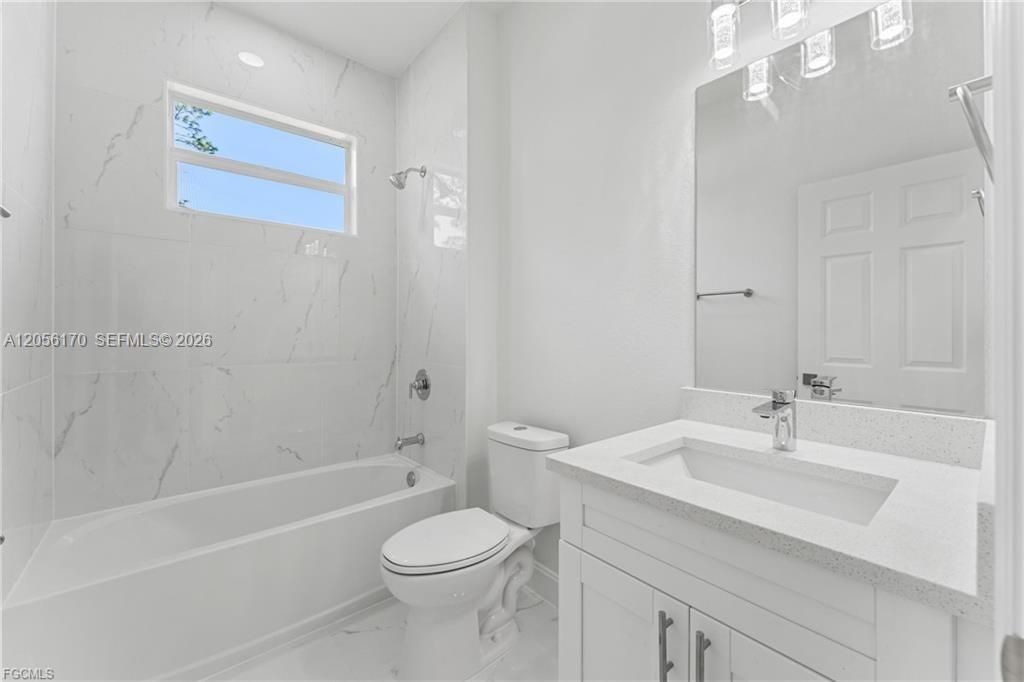 En Venta: $314,900 (3 camas, 2 baños, 1630 Pies cuadrados)