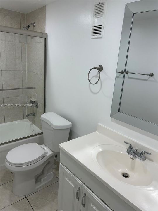For Rent: $2,150 (2 beds, 2 baths, 960 Square Feet)