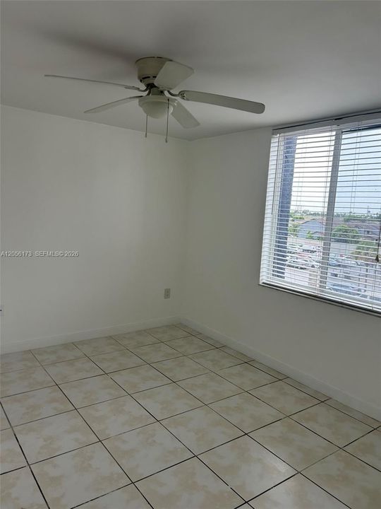 For Rent: $2,150 (2 beds, 2 baths, 960 Square Feet)