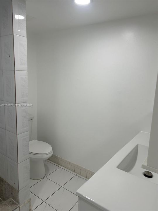For Rent: $2,150 (2 beds, 2 baths, 960 Square Feet)