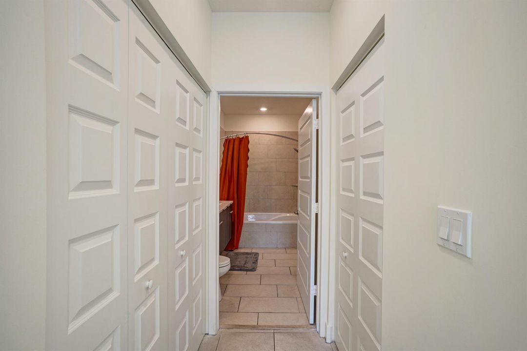 4725-Northwest-85th-Ave-43-Doral-FL-3316