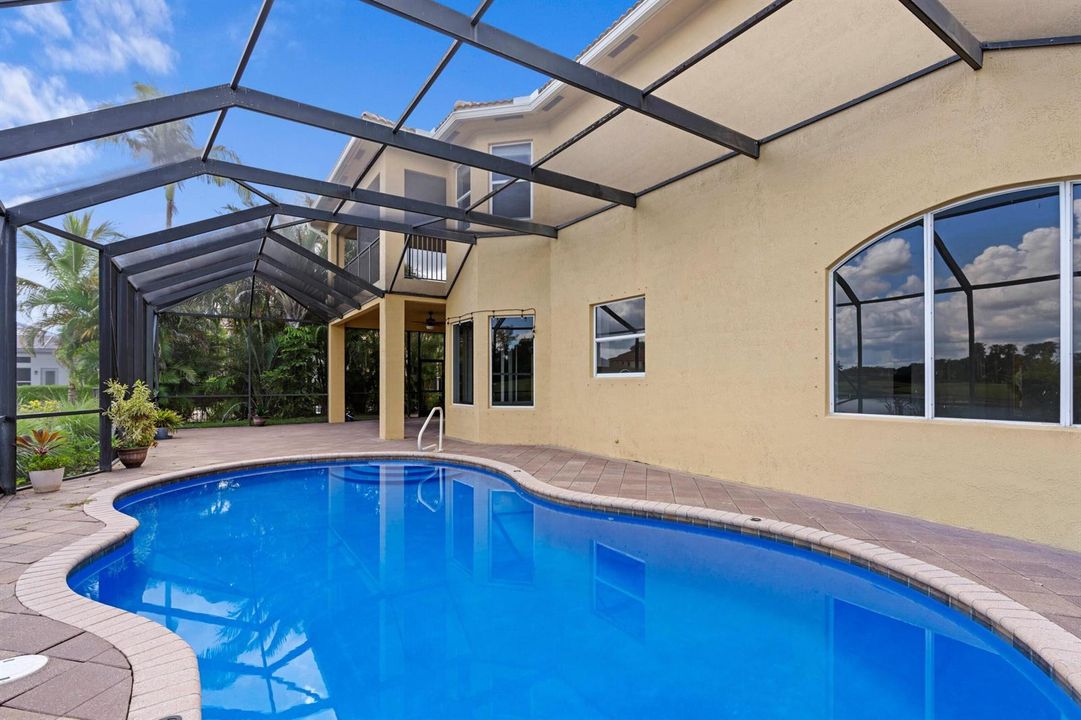 Pool/Patio