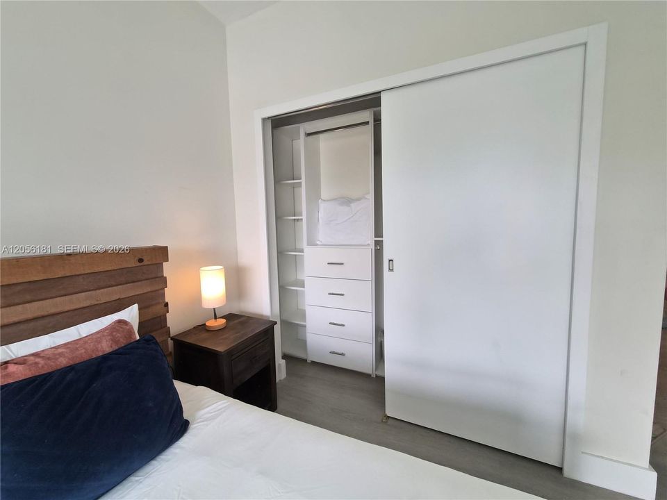 В аренду: $3,000 (2 спален, 2 ванн, 1170 Квадратных фут)