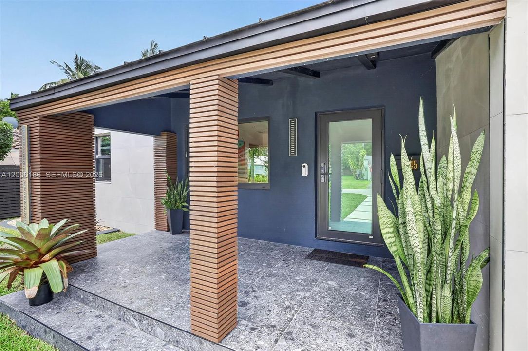 En Venta: $2,000,000 (3 camas, 2 baños, 1663 Pies cuadrados)