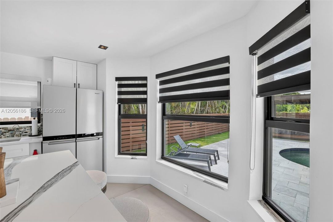 En Venta: $2,000,000 (3 camas, 2 baños, 1663 Pies cuadrados)