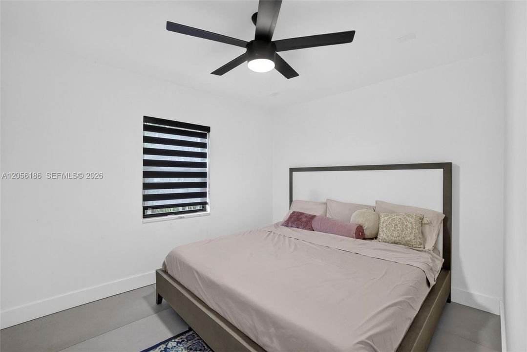 En Venta: $2,000,000 (3 camas, 2 baños, 1663 Pies cuadrados)