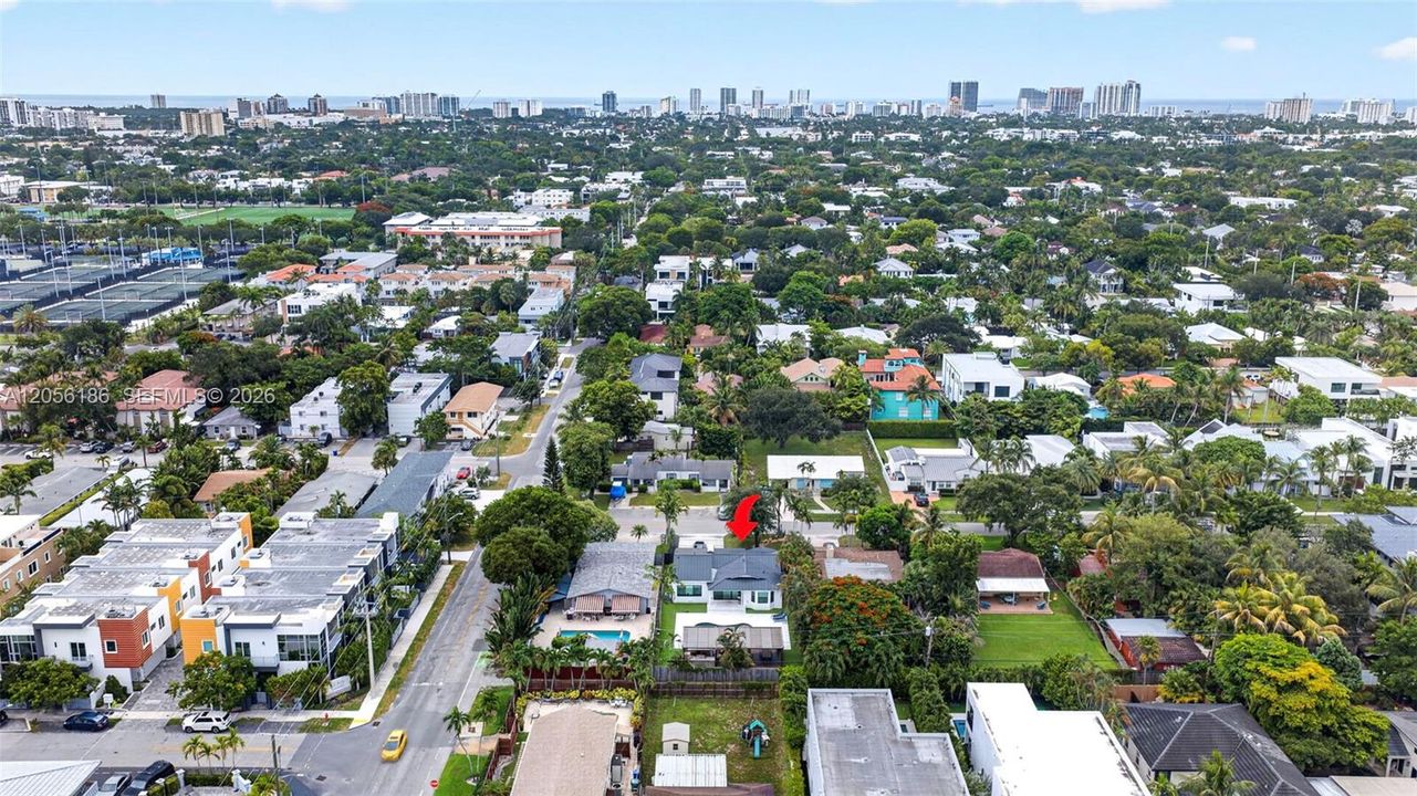 En Venta: $2,000,000 (3 camas, 2 baños, 1663 Pies cuadrados)