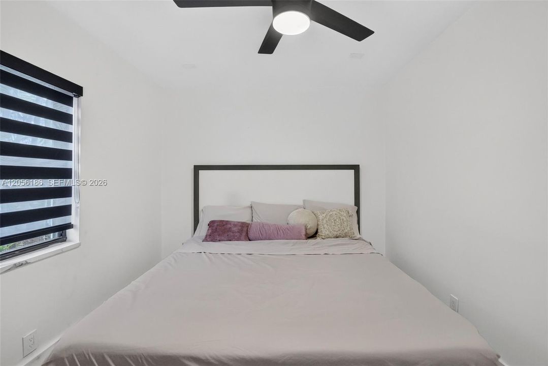 En Venta: $2,000,000 (3 camas, 2 baños, 1663 Pies cuadrados)