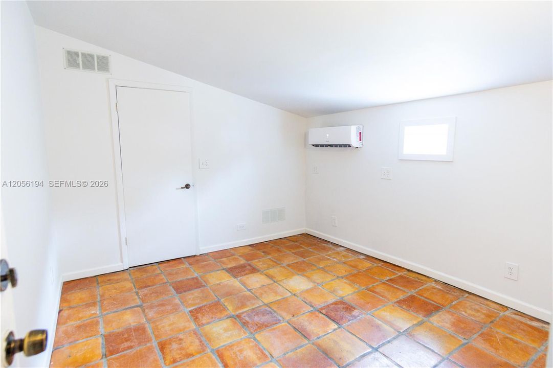En Venta: $632,000 (3 camas, 2 baños, 1547 Pies cuadrados)