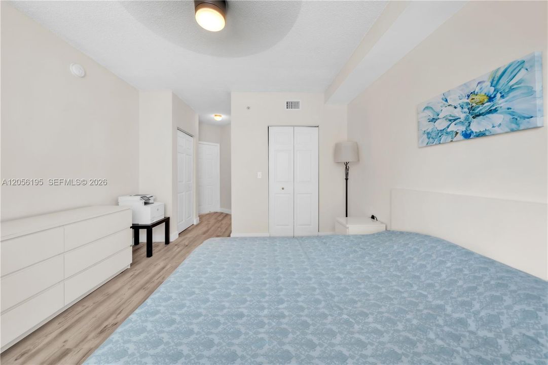 For Rent: $3,700 (3 beds, 2 baths, 1264 Square Feet)