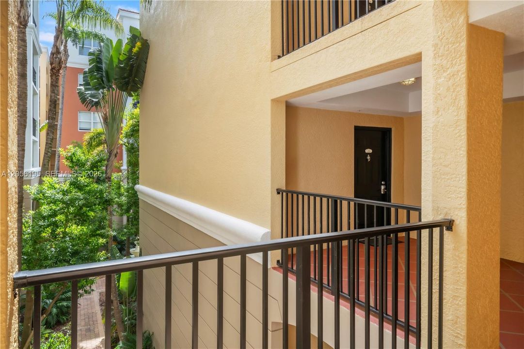 For Rent: $3,700 (3 beds, 2 baths, 1264 Square Feet)