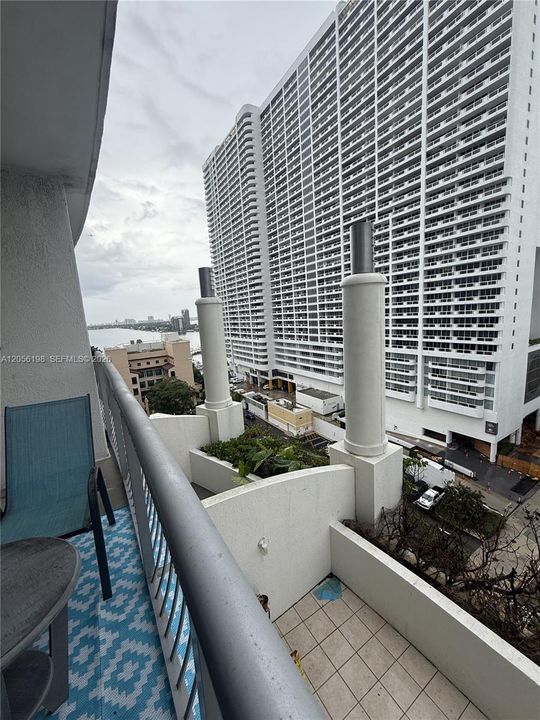 For Rent: $2,350 (0 beds, 1 baths, 503 Square Feet)