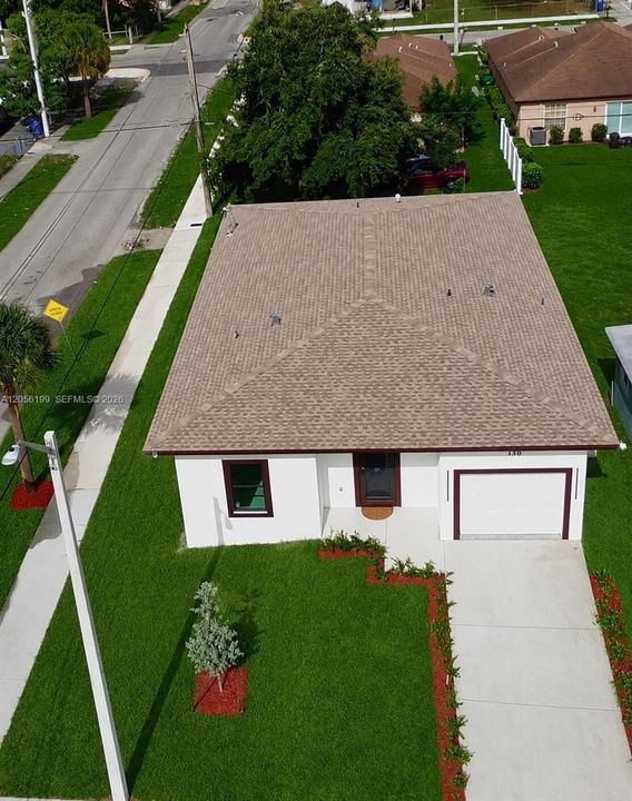На продажу: $595,000 (3 спален, 2 ванн, 1968 Квадратных фут)