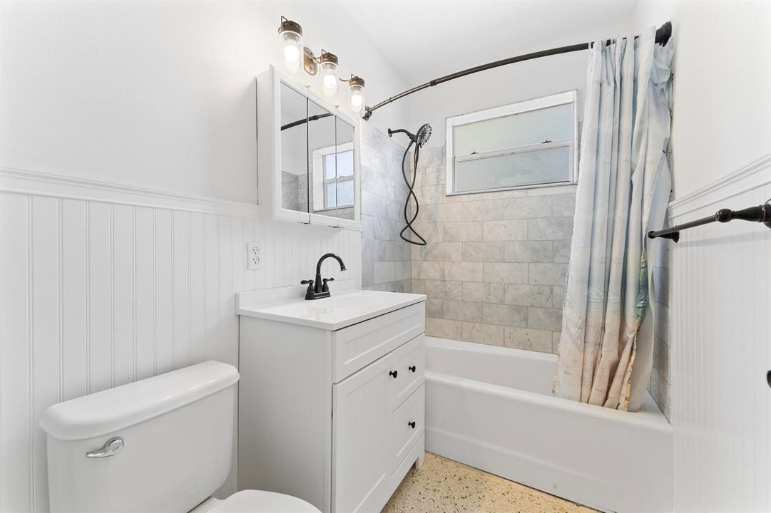 Secondary Bathrom