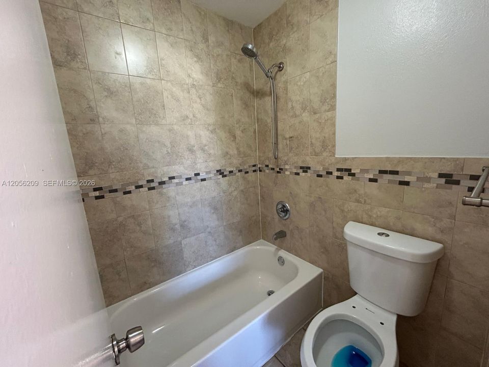 В аренду: $2,200 (3 спален, 2 ванн, 1080 Квадратных фут)