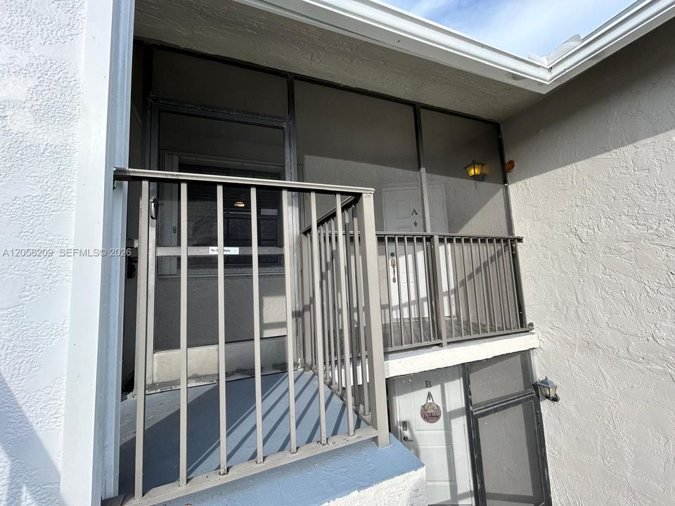 В аренду: $2,200 (3 спален, 2 ванн, 1080 Квадратных фут)