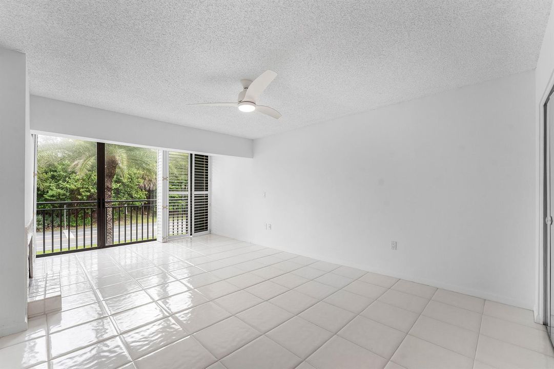 023-3908SouthOceanBoulevard-Townhouse1-H