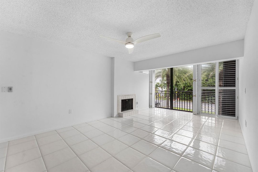 024-3908SouthOceanBoulevard-Townhouse1-H