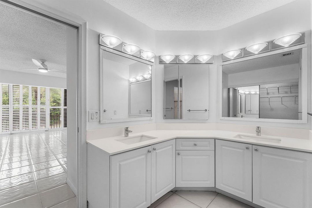 028-3908SouthOceanBoulevard-Townhouse1-H