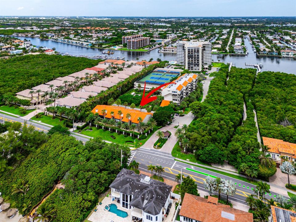 072-3908SouthOceanBoulevard-Townhouse1-H