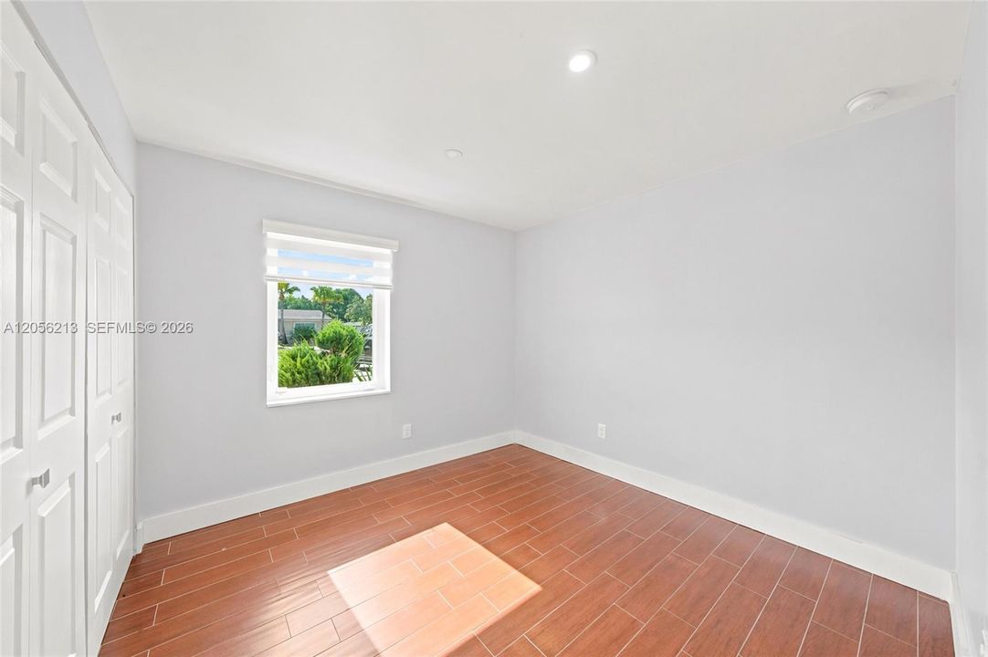 En Venta: $820,000 (3 camas, 3 baños, 2052 Pies cuadrados)