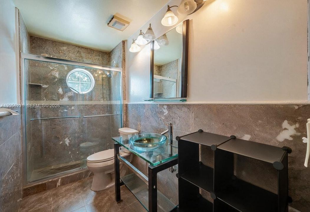 На продажу: $599,000 (4 спален, 2 ванн, 2198 Квадратных фут)